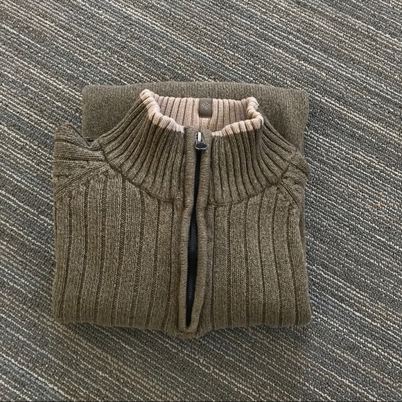 Columbia Other - Columbia sweater Sz XL Excellent Condition